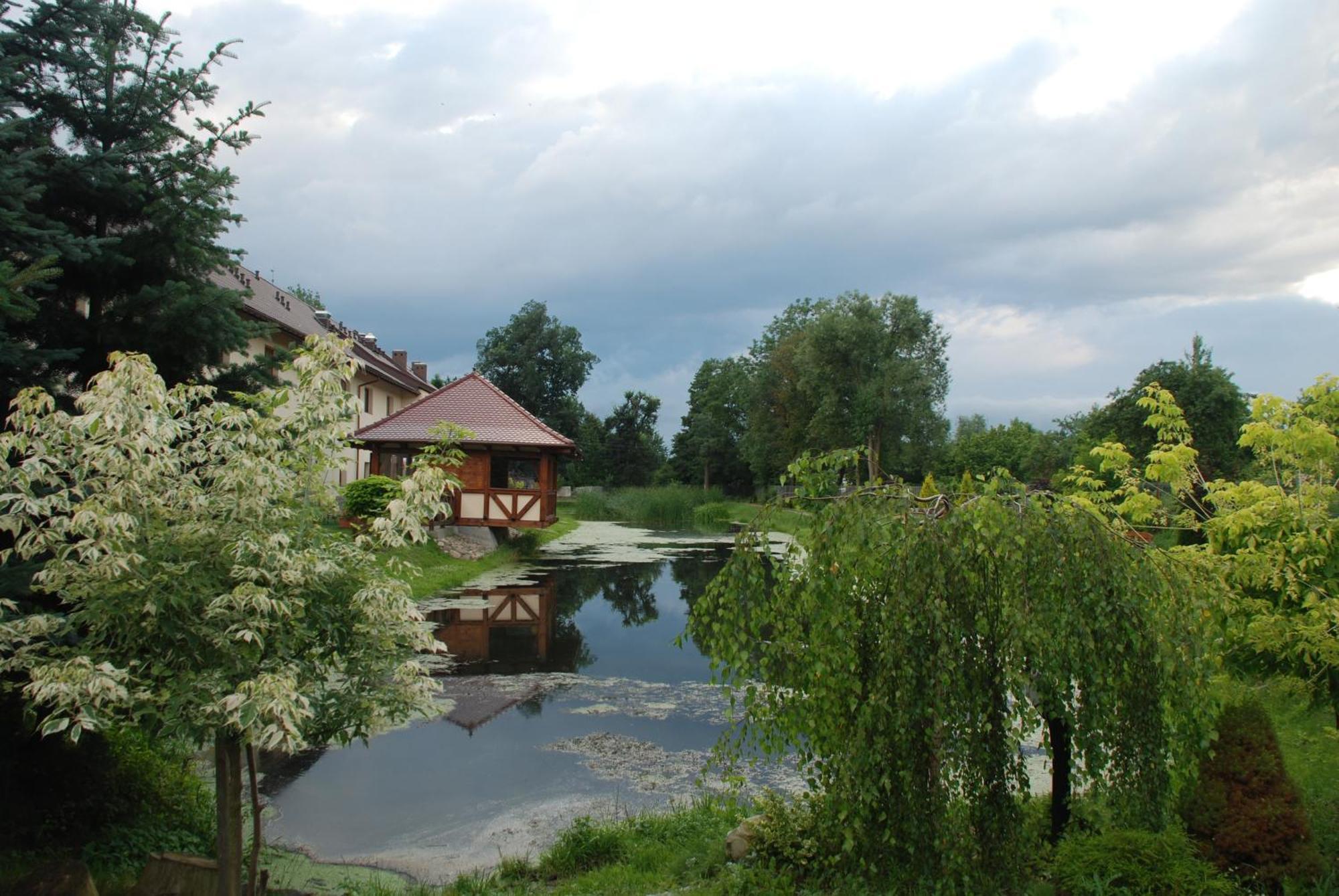 Hotel Karczyce Kültér fotó